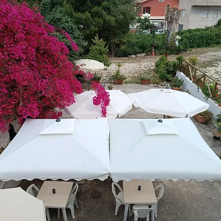 Bed & Breakfast Baglio Ferlito 3*